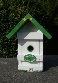 Vogelhaus-Willkommen im neuen Heim
